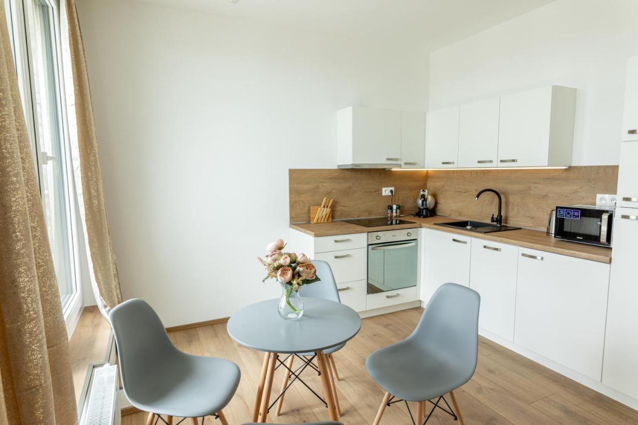 Apartamento Strešný Aparmán Pri Mlyne Skalica Exterior foto