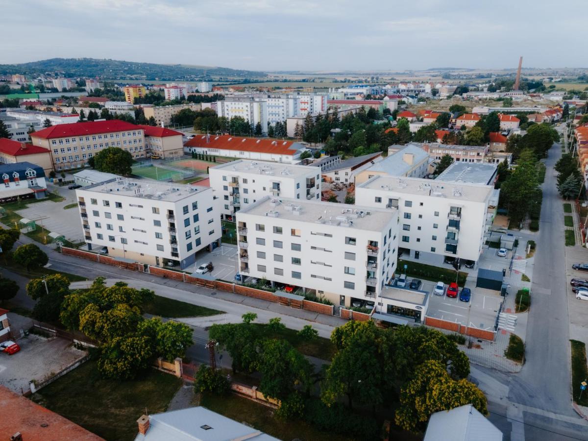 Apartamento Strešný Aparmán Pri Mlyne Skalica Exterior foto